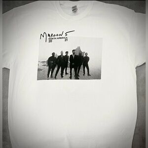 RARE Maroon 5 MMXXI World Tour Concert Shirt - 2XL - Charlotte NC Show